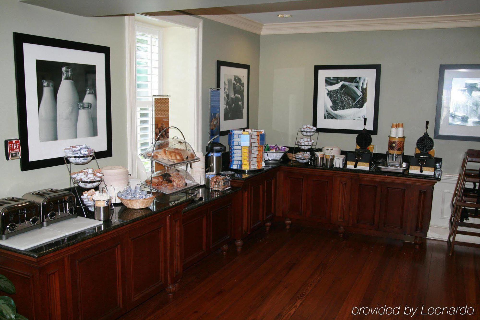Hampton Inn Charleston-Historic District Restaurant bilde